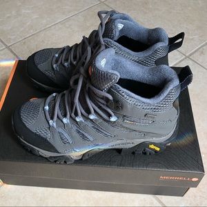 Merrell Moab Hiking Boots 6.5